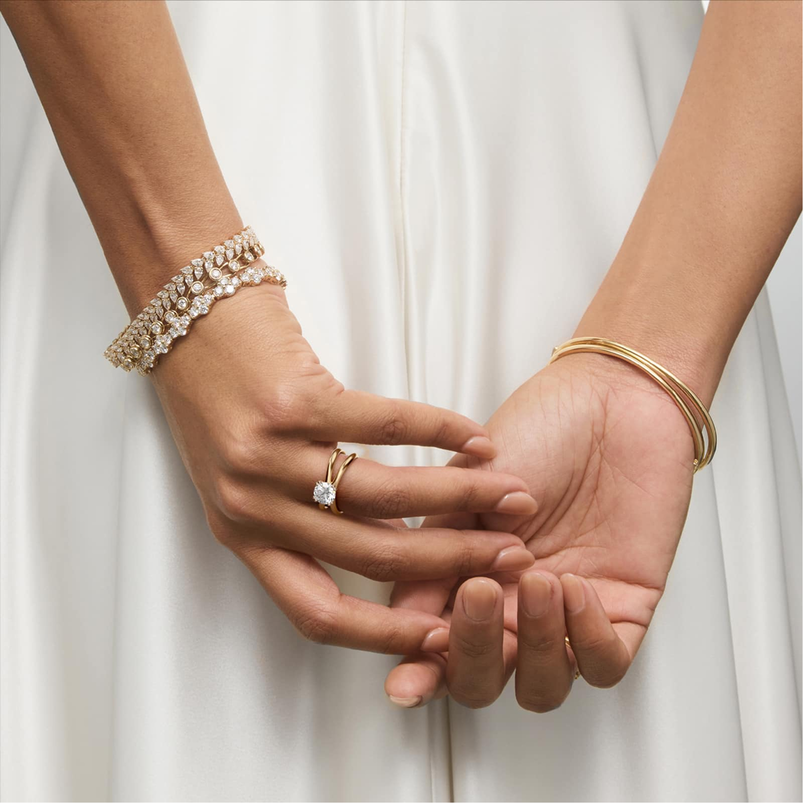 RADIANT SOLITAIRE RING