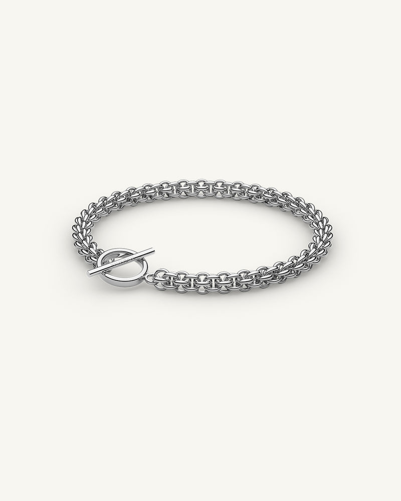 Staging reference — men's chain bracelet front